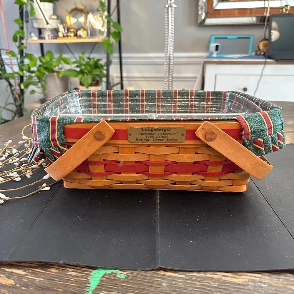 Vintage Longaberger 1996 Holiday‎ Cheer Basket With Handles and 2 Plastic Liners